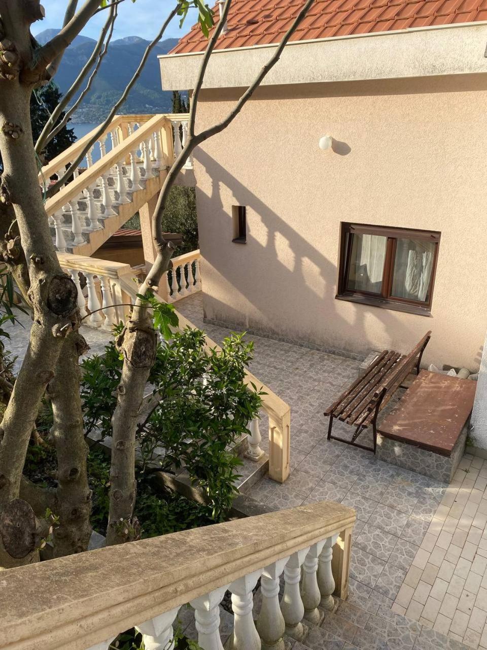Apartments Arina Krasici Exterior photo