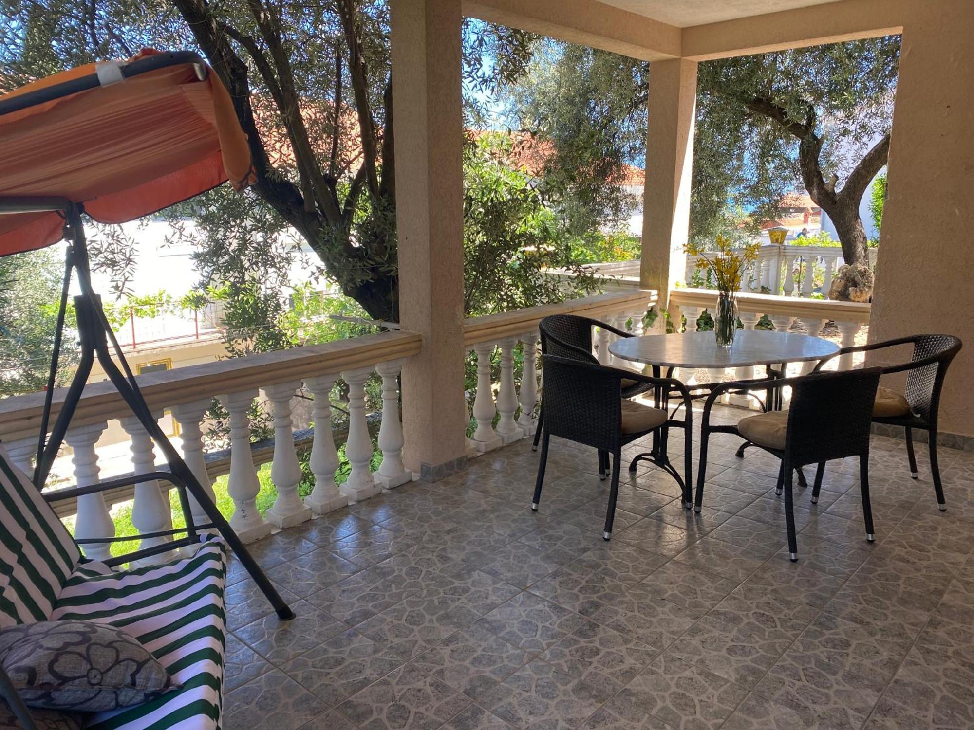 Apartments Arina Krasici Exterior photo